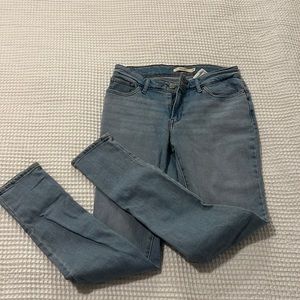 Levi jeans 711 skinny - never worn